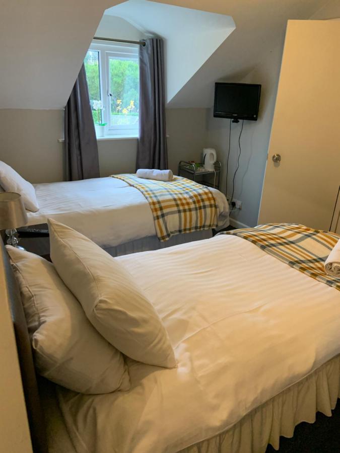 Hill Lodge Sudbury  Eksteriør billede